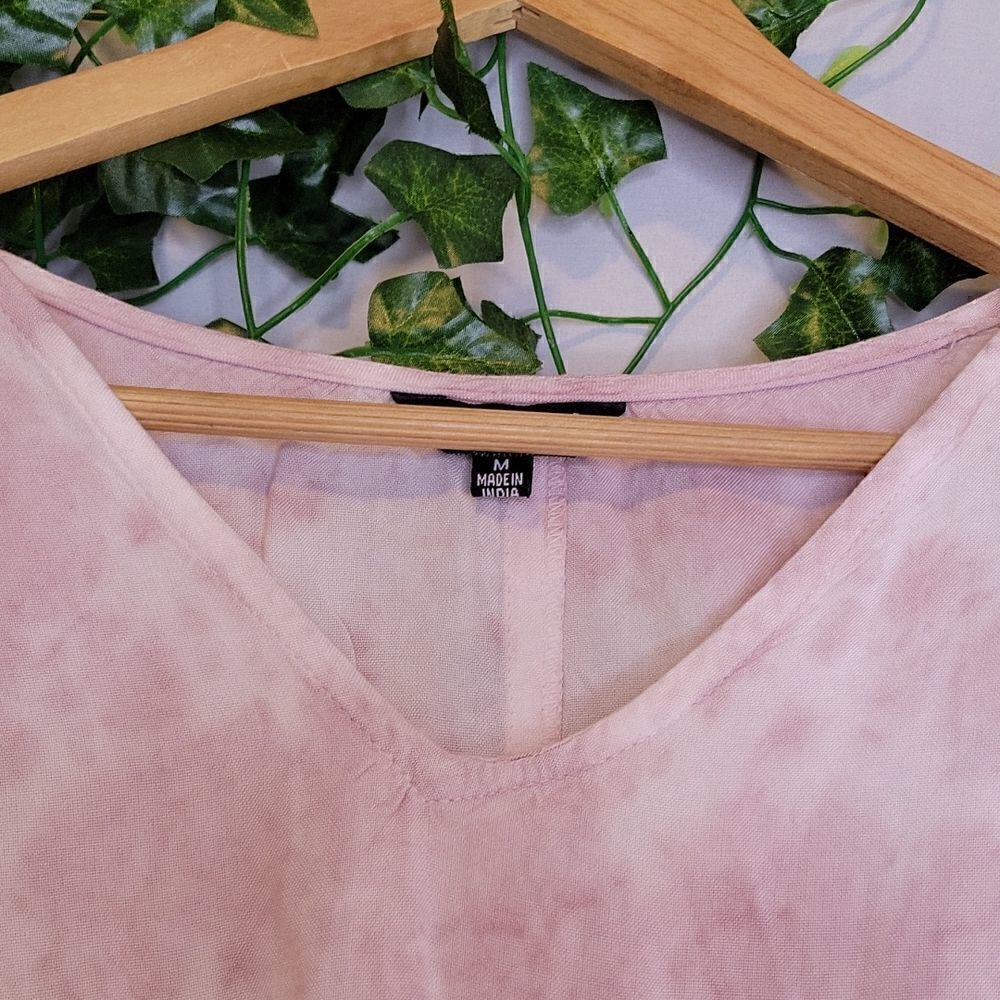 Sim & Sam. Crop Top. Size Medium. EUC - Picture 4 of 9